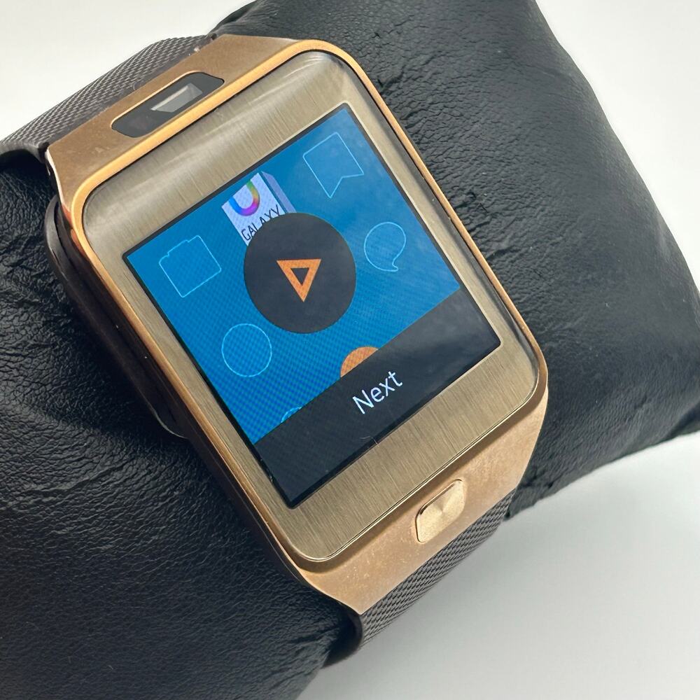 Samsung Gear 2 Rose-gold Black Smartwatch 1.63-inch Screen Front Camera - Picture 3 of 9